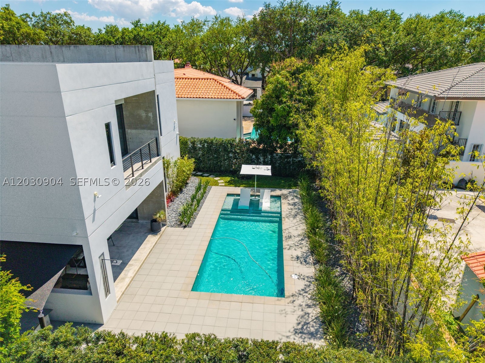 A12030904 Property Photo 64