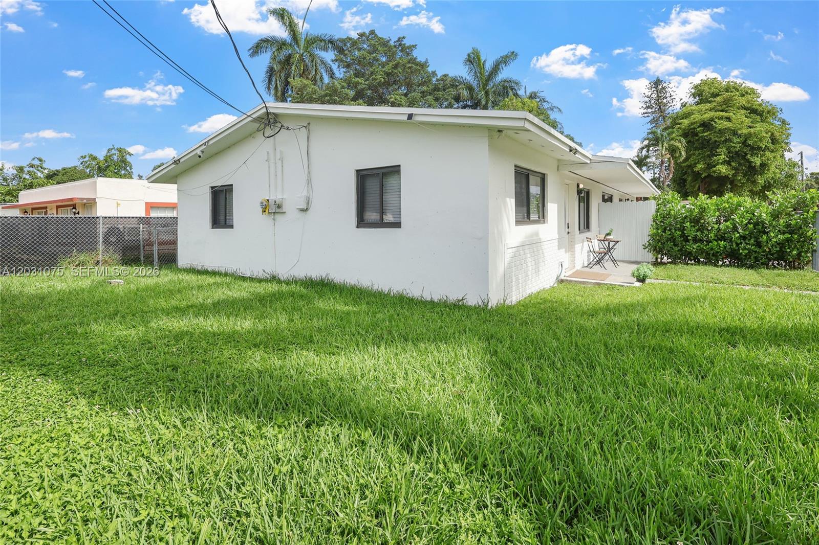 11002 Ne 13th Ave # Property Photo 14
