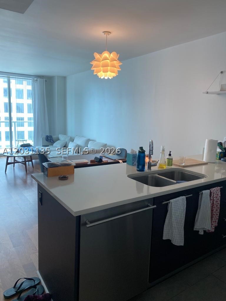 500 Brickell Ave 1808 Property Photo 8