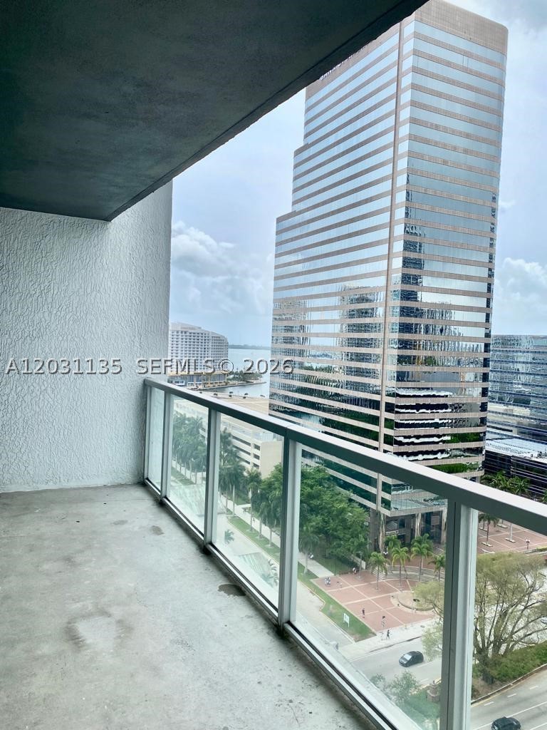 500 Brickell Ave 1808 Property Photo 15