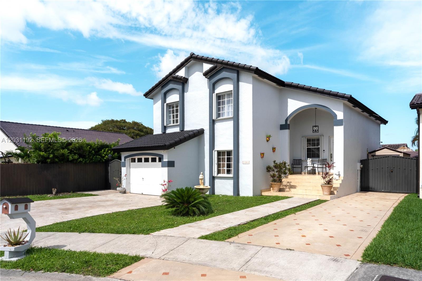 1084 SW 142nd Pl