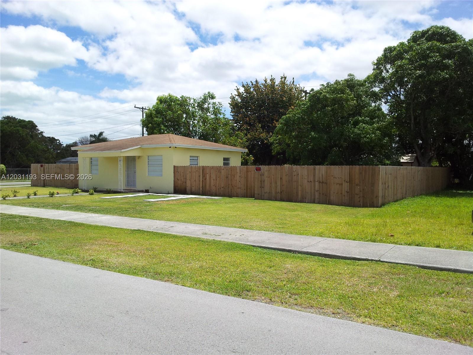 A12031193 Property Photo 1