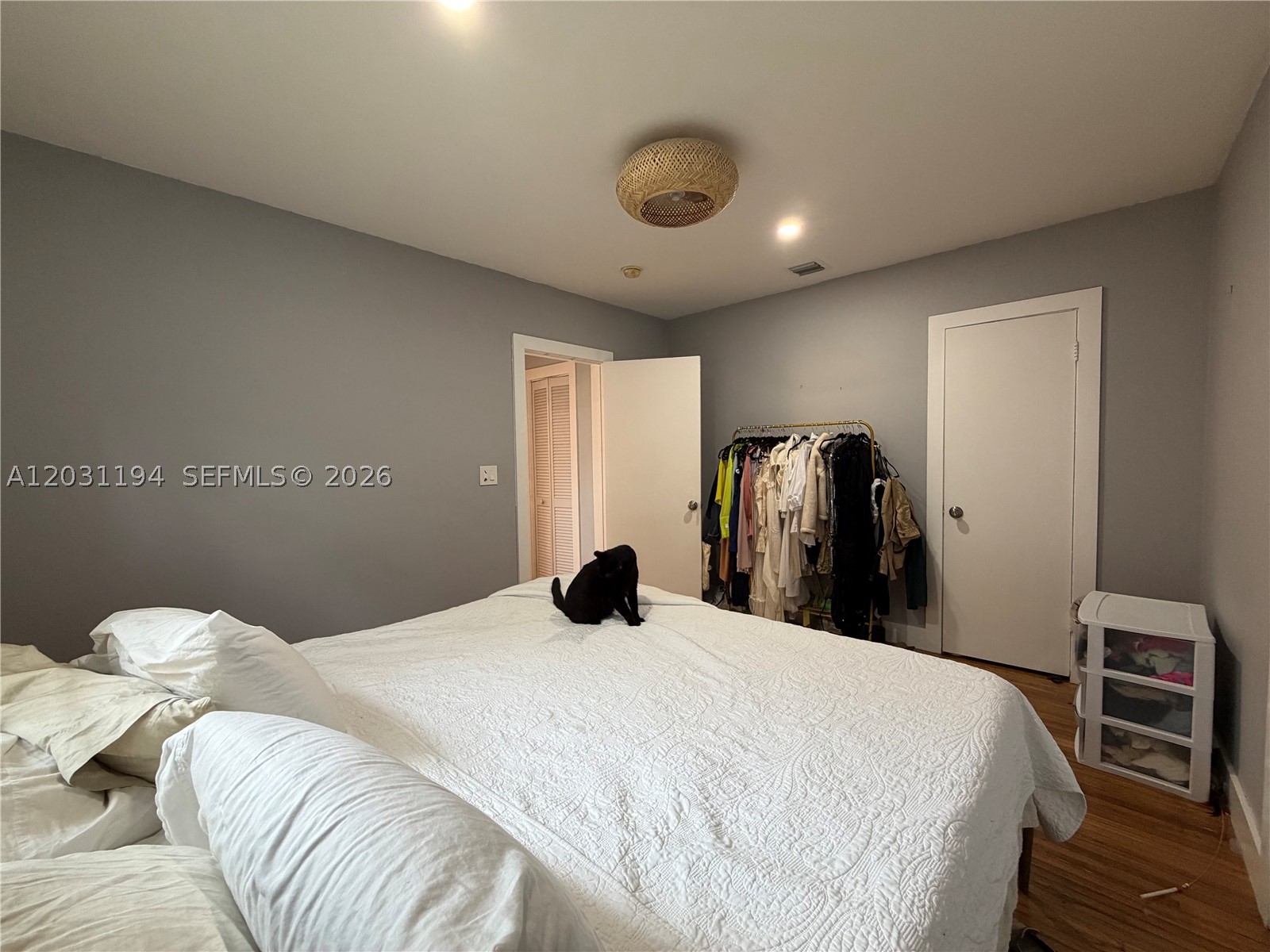 1155 Ne 111th St E Property Photo 16