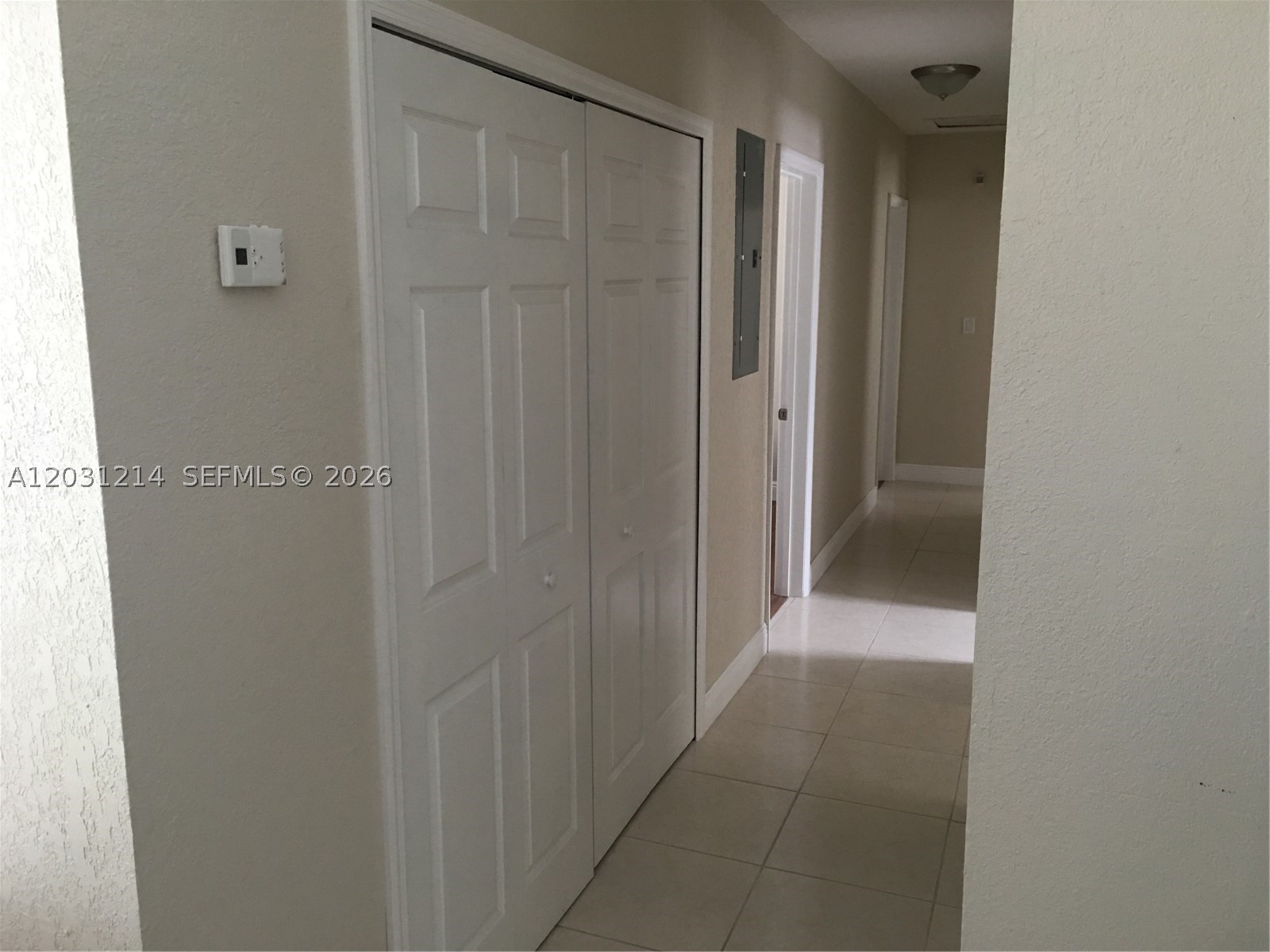 1594 Ne 155th Ter Property Photo 6