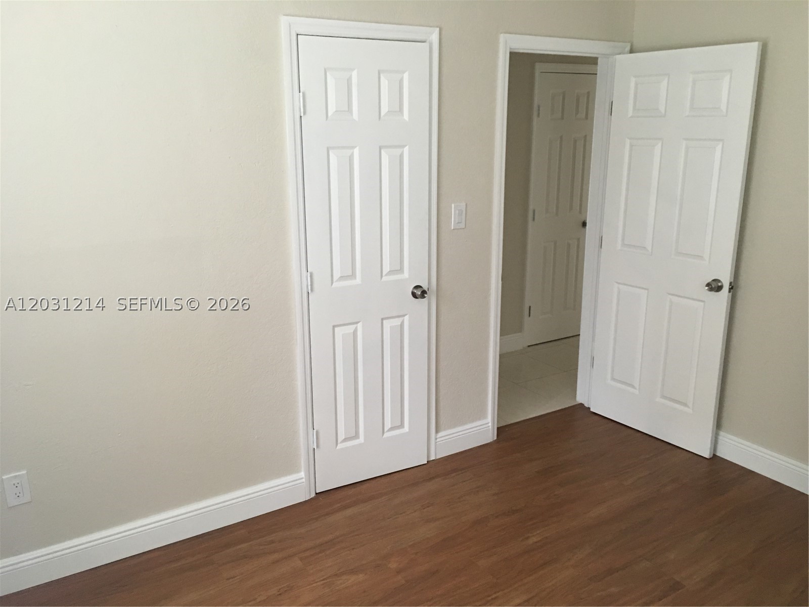 1594 Ne 155th Ter Property Photo 12