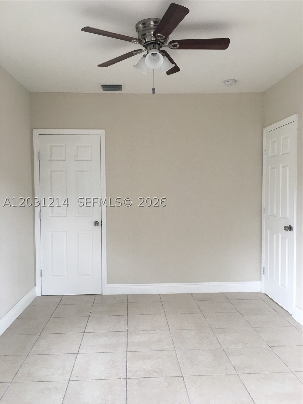 1594 Ne 155th Ter Property Photo 14