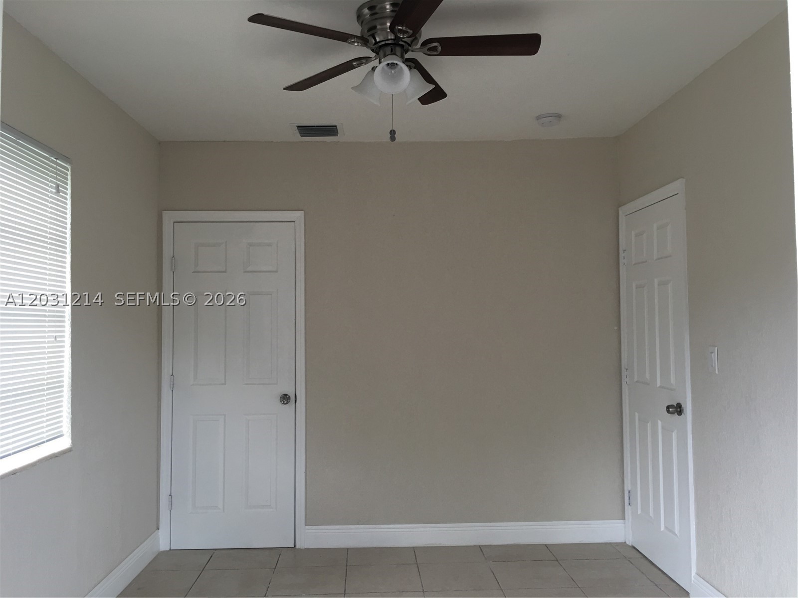 1594 Ne 155th Ter Property Photo 15