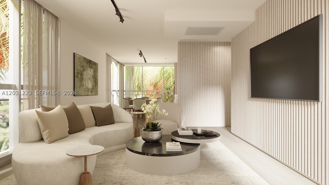 250 Collins Ave 303 Property Photo 4