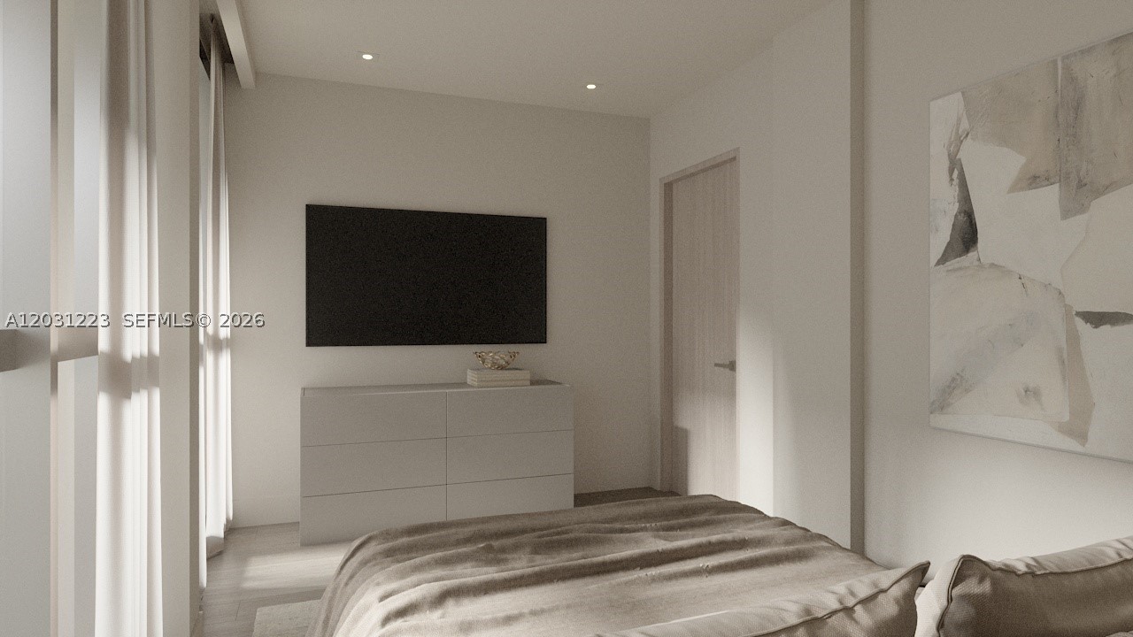 250 Collins Ave 303 Property Photo 12