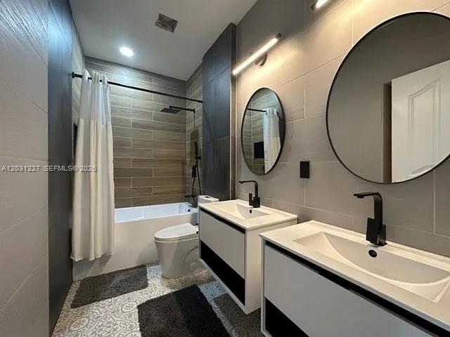 8042 Nw 114th Pl Property Photo 7