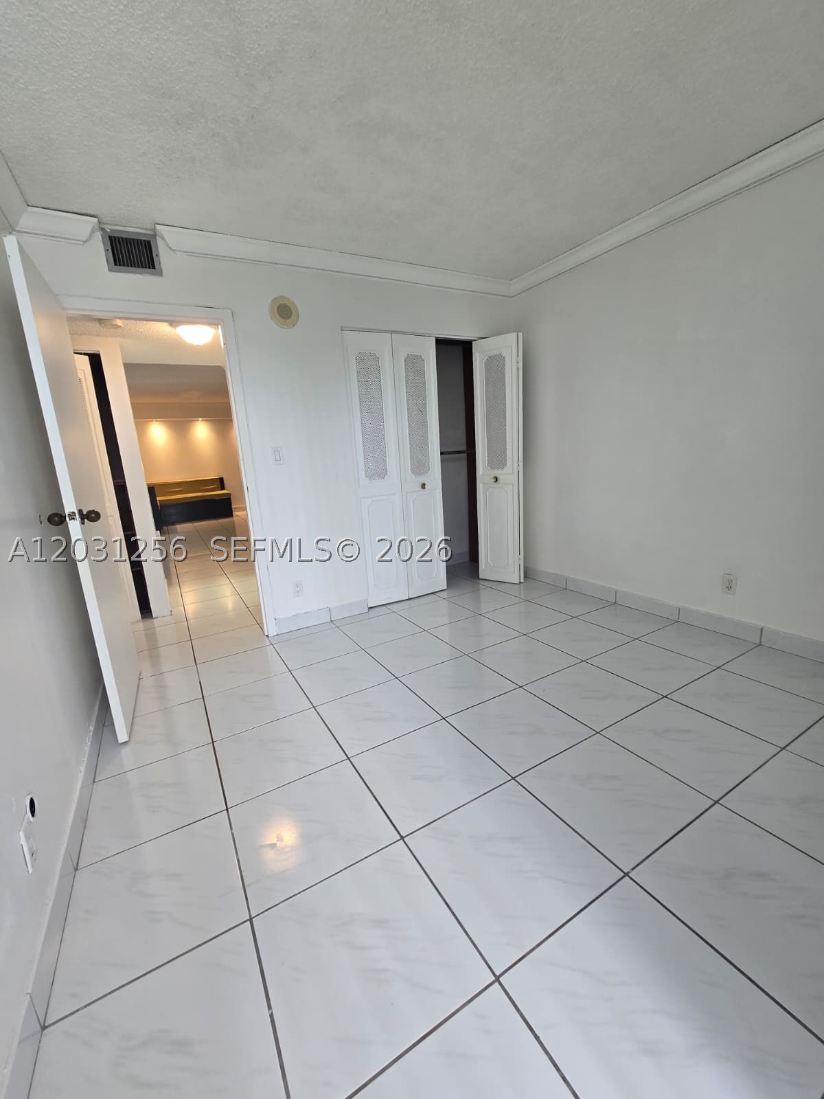 16909 N Bay Rd 321 Property Photo 20