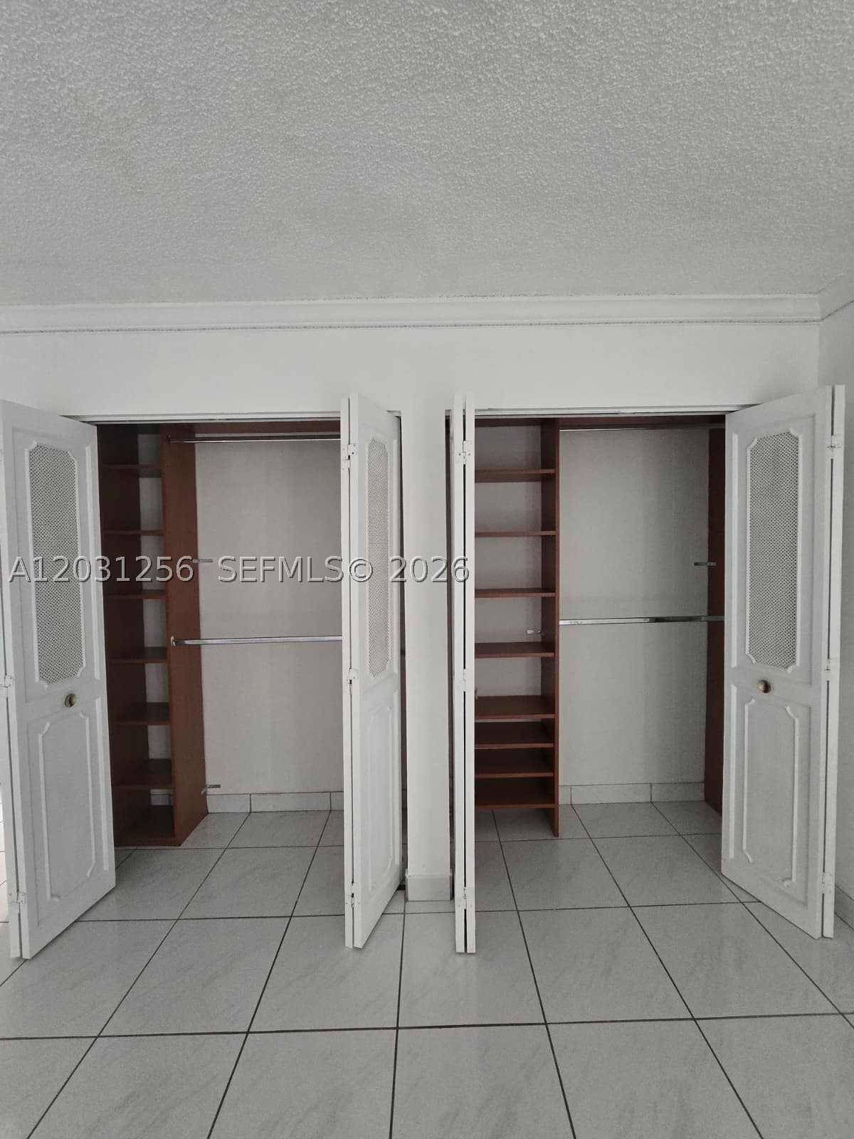 16909 N Bay Rd 321 Property Photo 27