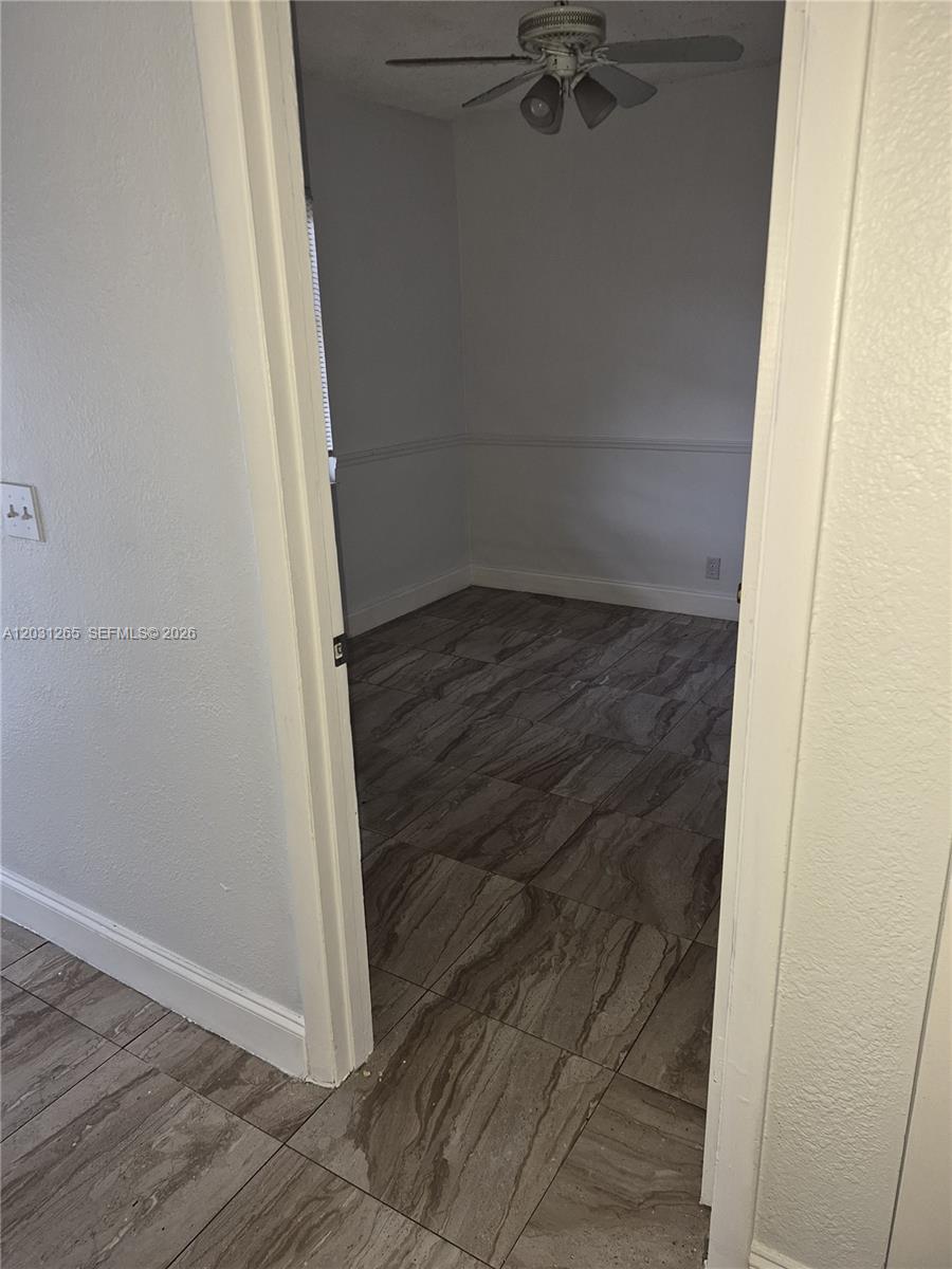 3035 Nw 68th St 12d Property Photo 13