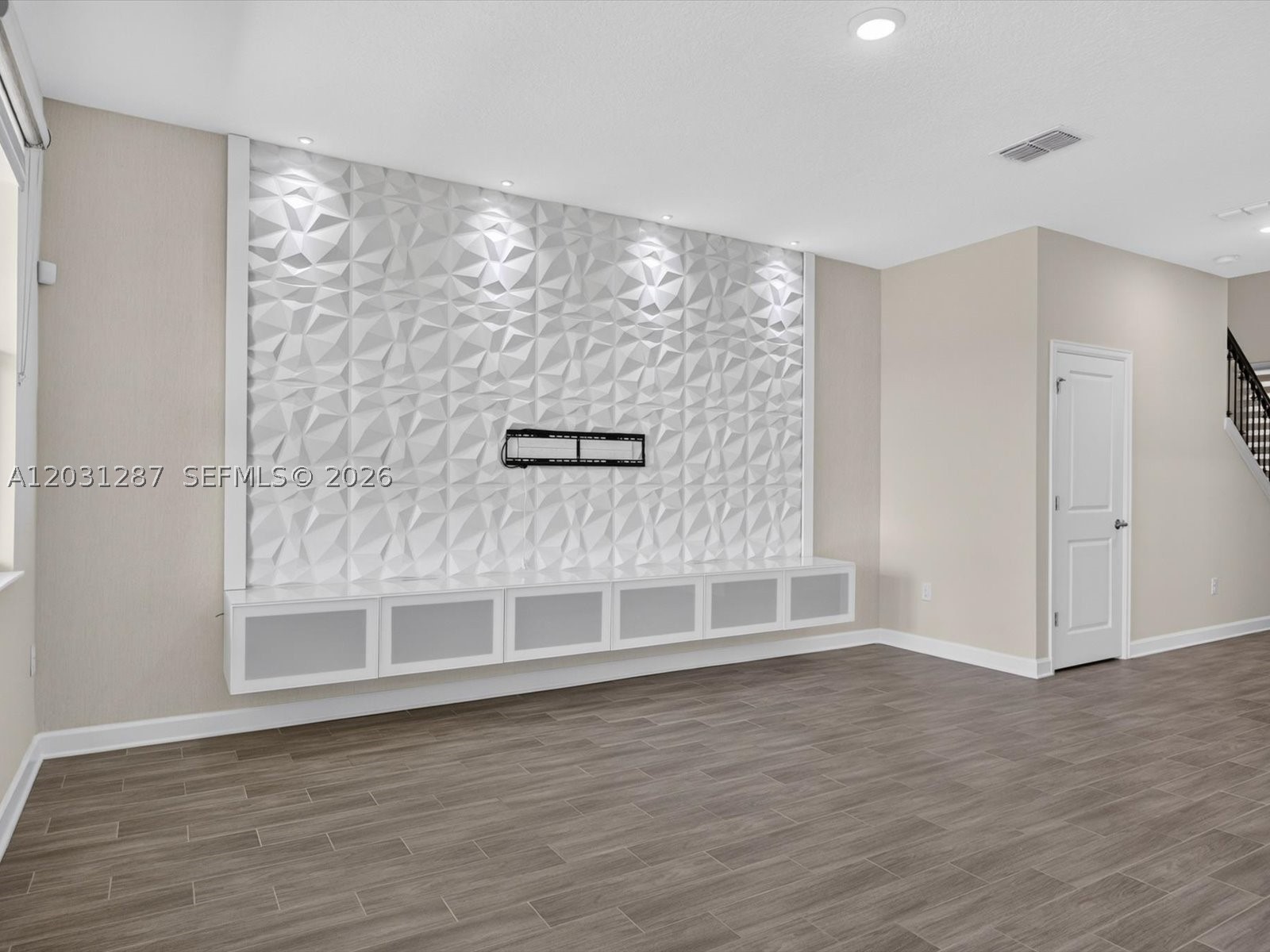 1152 Trappers Trail Loop Property Photo 6