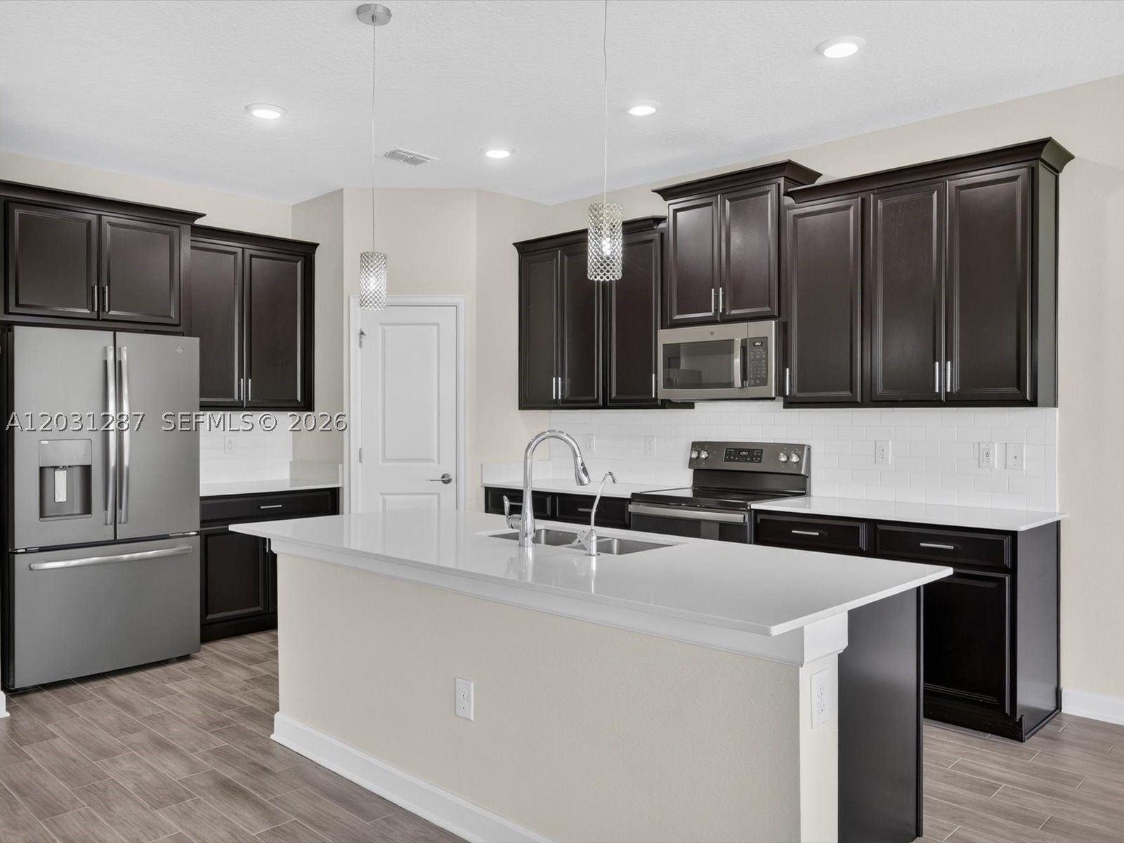 1152 Trappers Trail Loop Property Photo 8