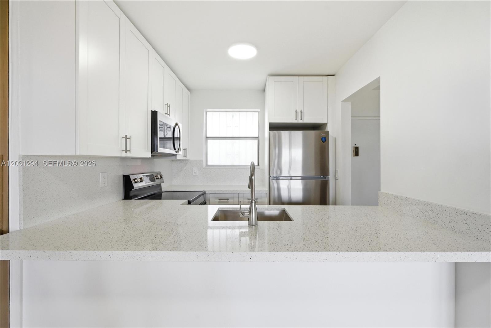 2950 Sw 3rd Ave 7f Property Photo 3
