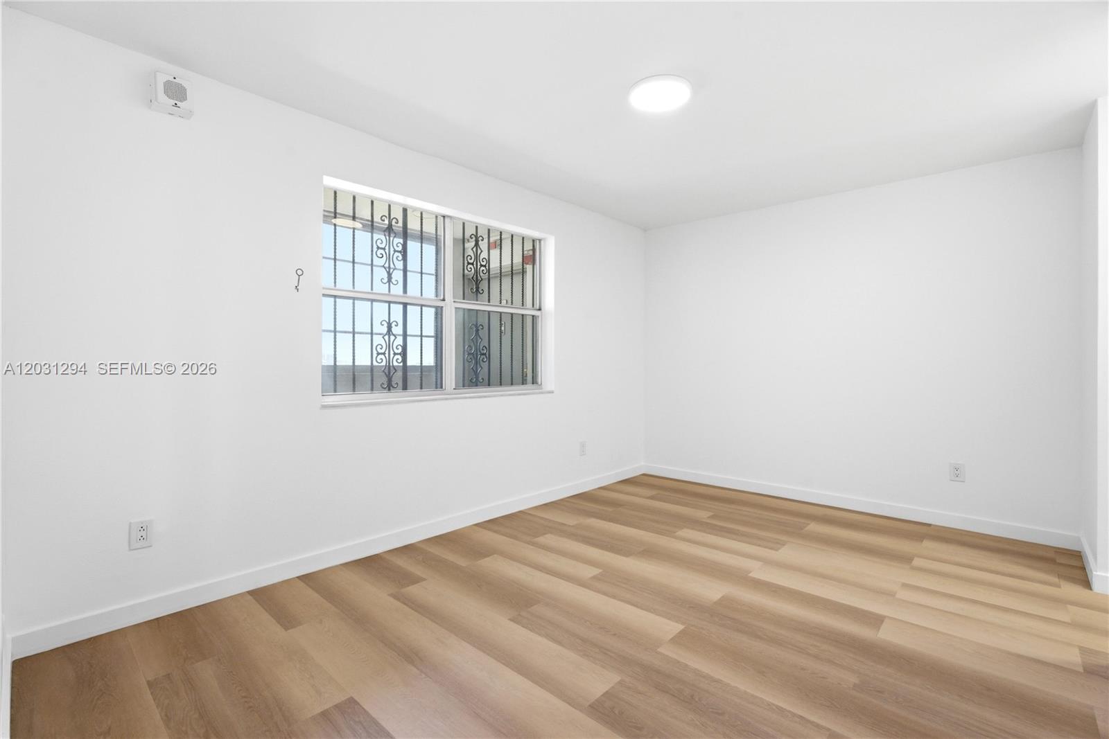 2950 Sw 3rd Ave 7f Property Photo 6