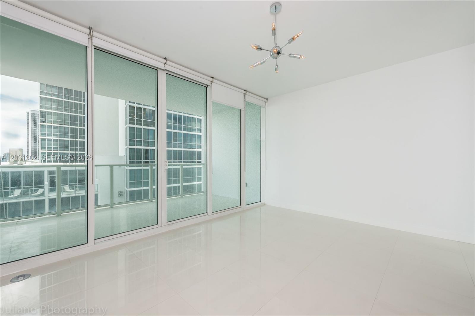 1040 Biscayne Blvd 1205 Property Photo 14