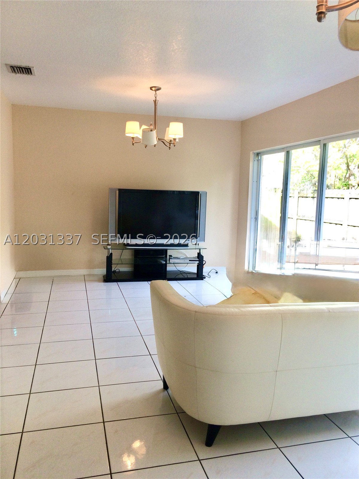 18003 Sw 138th Ct Property Photo 7