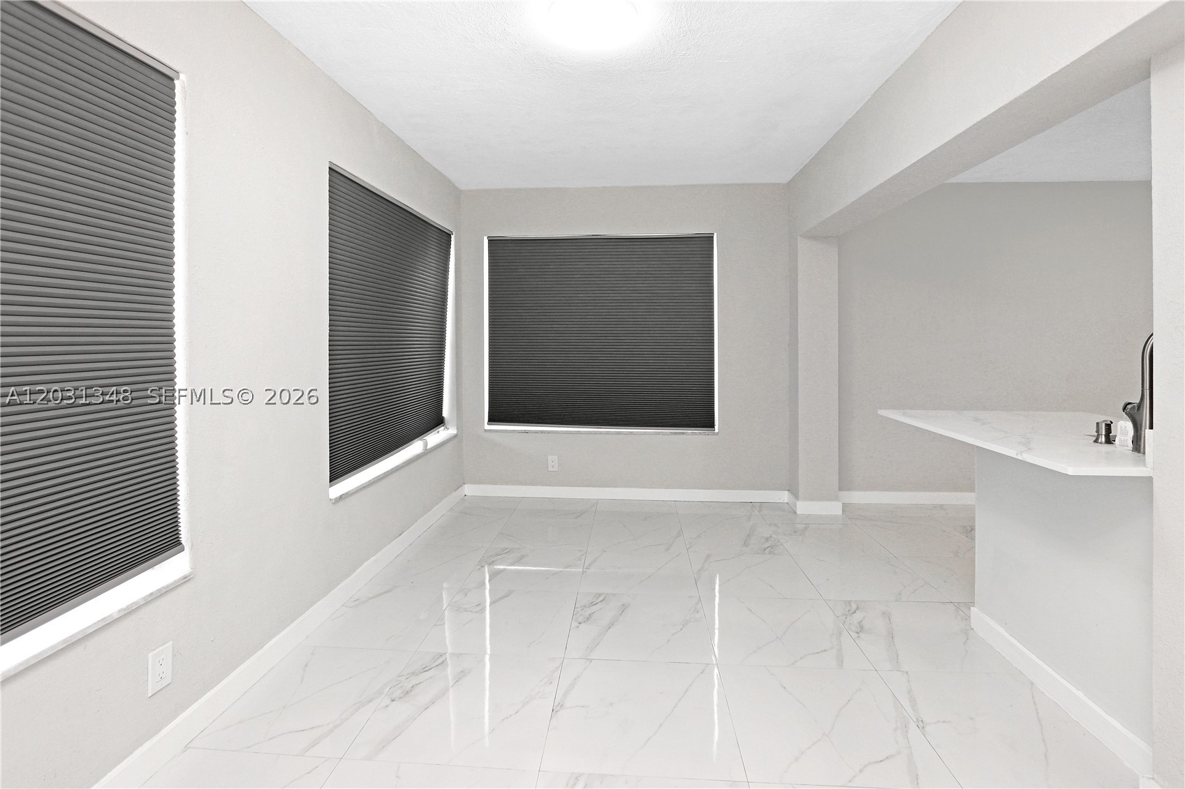 2700 Nw 52nd Ct Property Photo 13