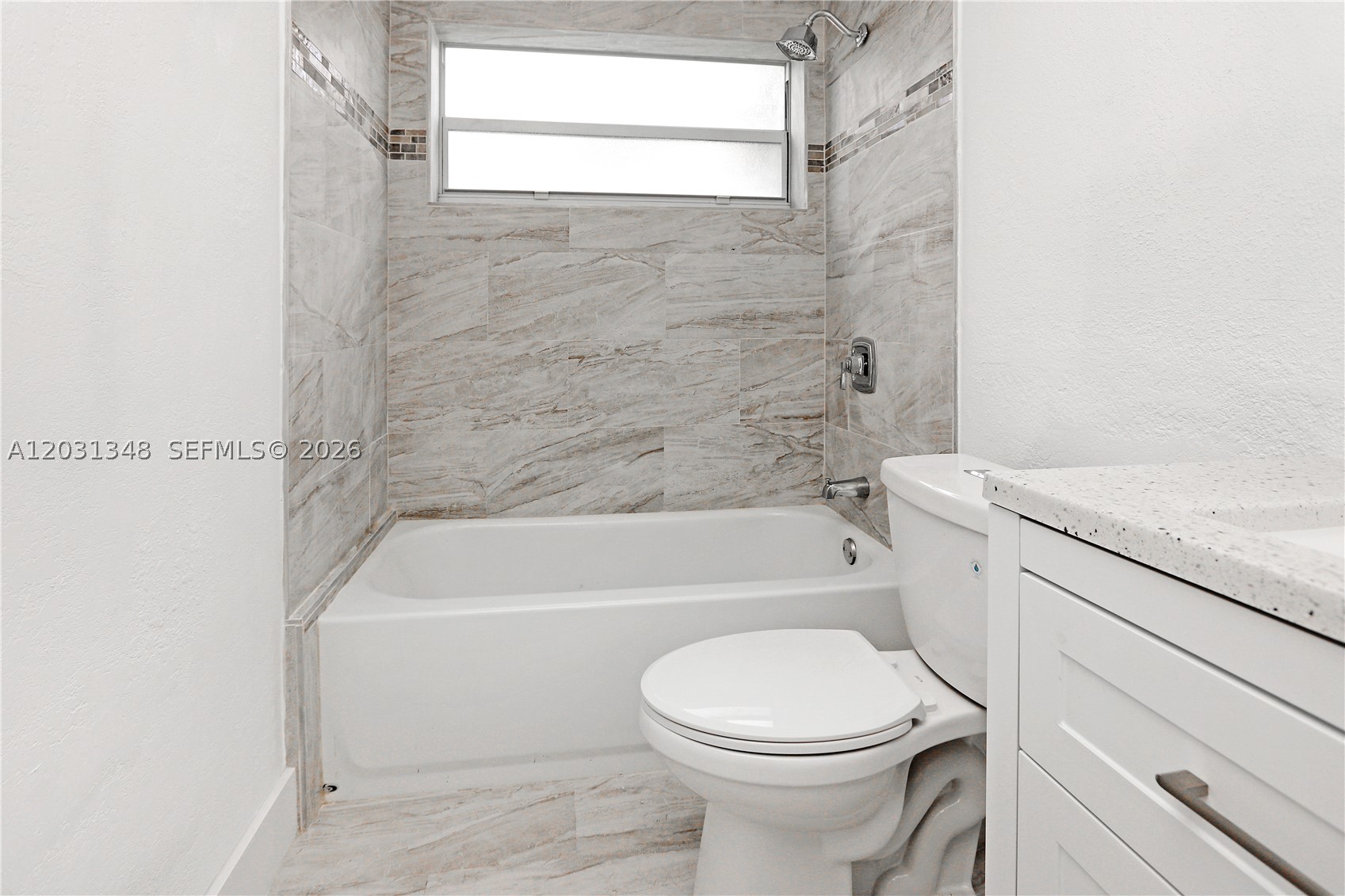 2700 Nw 52nd Ct Property Photo 17