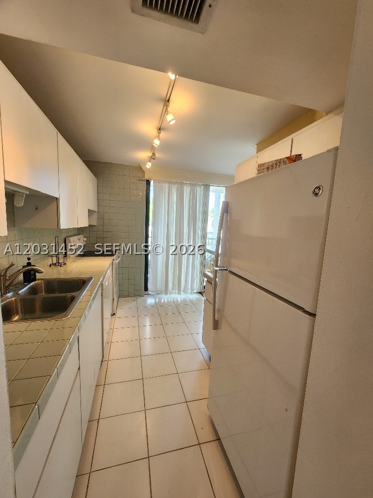 1301 River Reach Dr 106 Property Photo 17