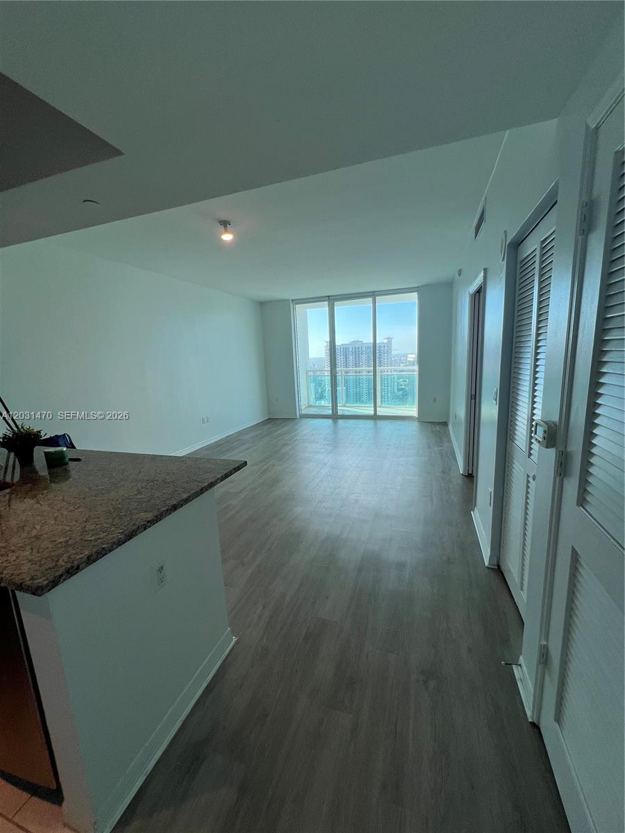A12031470 Property Photo 11