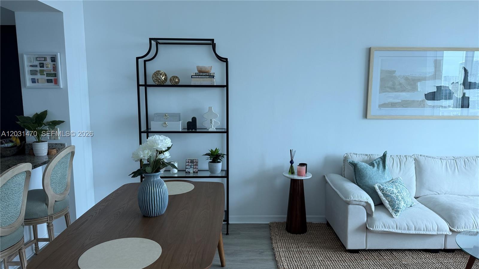 A12031470 Property Photo 12