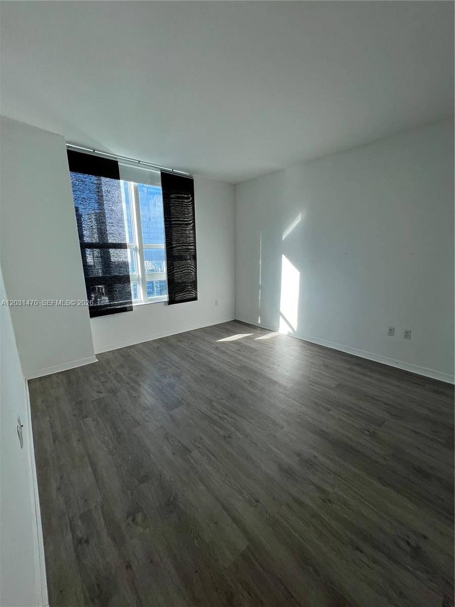 A12031470 Property Photo 15