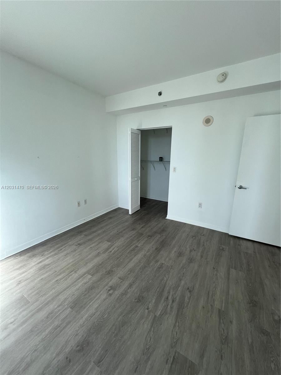 A12031470 Property Photo 16