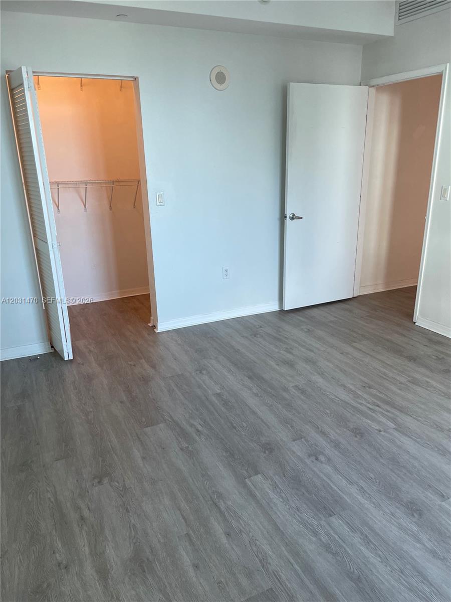 A12031470 Property Photo 17