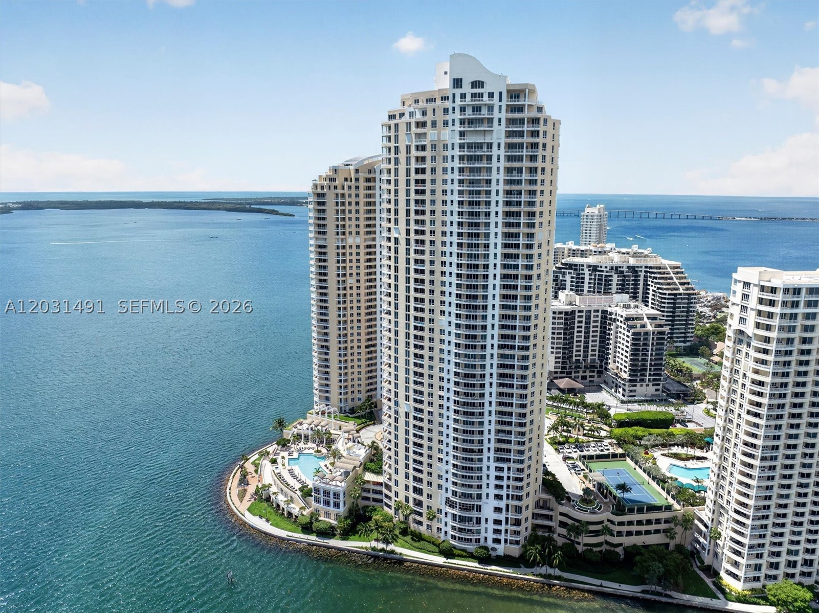 848 Brickell Key Dr 3402 Property Photo 14