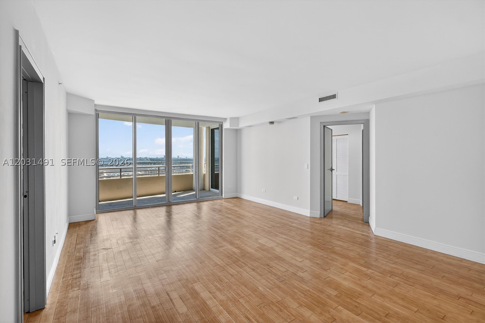 848 Brickell Key Dr 3402 Property Photo 27