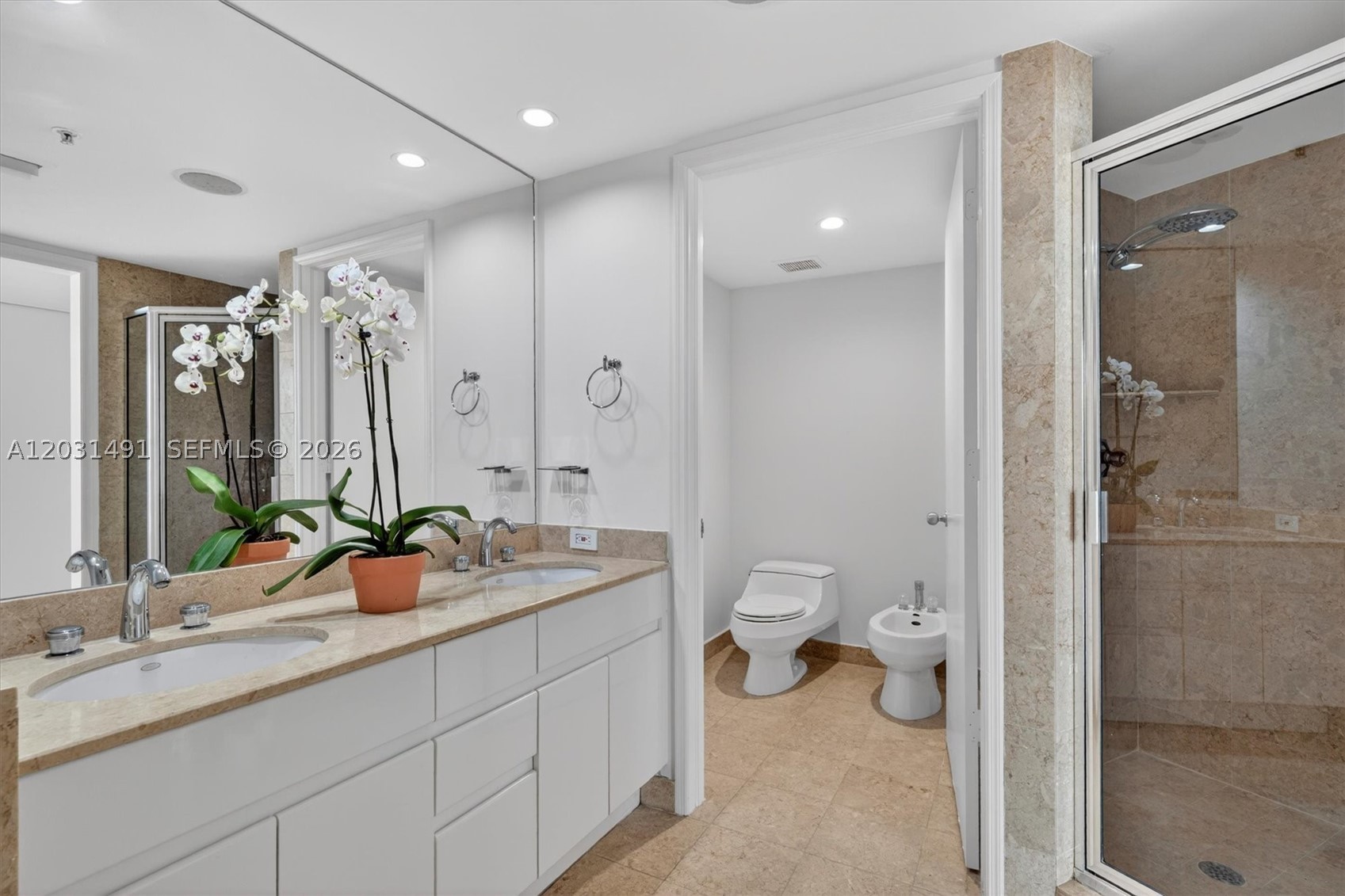 848 Brickell Key Dr 3402 Property Photo 48