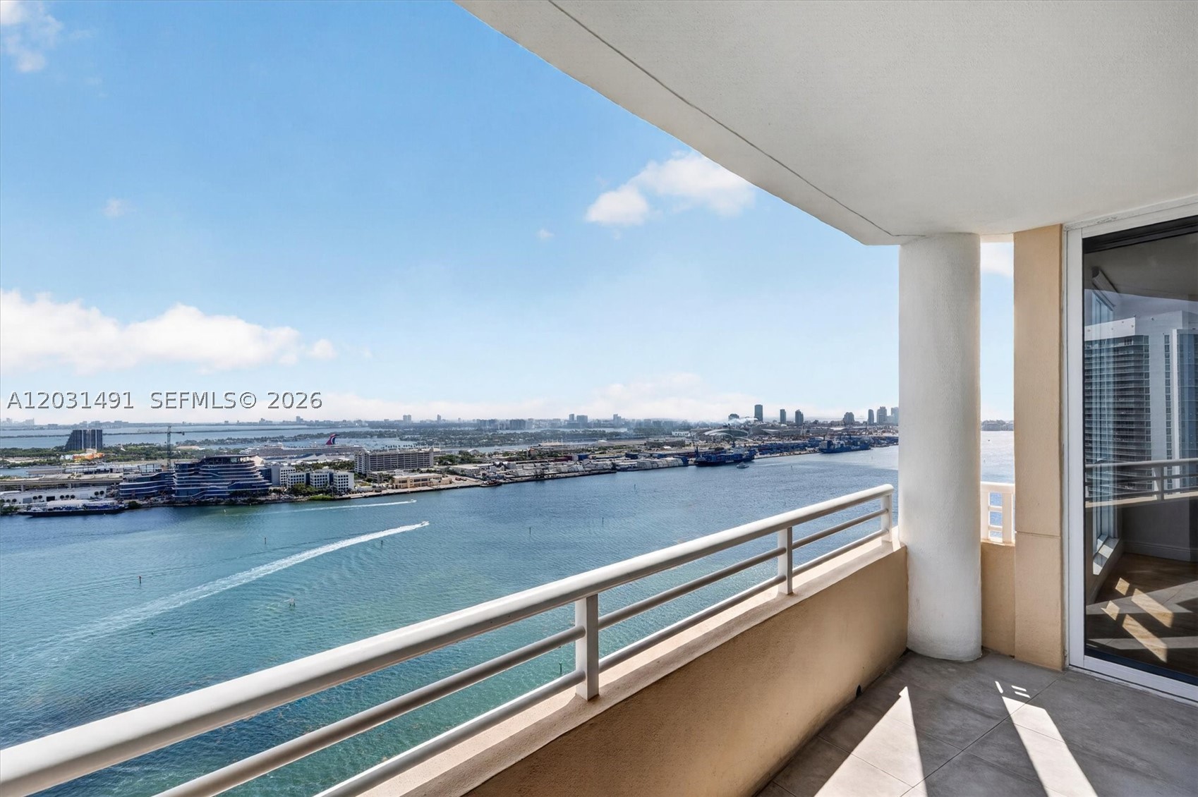 848 Brickell Key Dr 3402 Property Photo 61