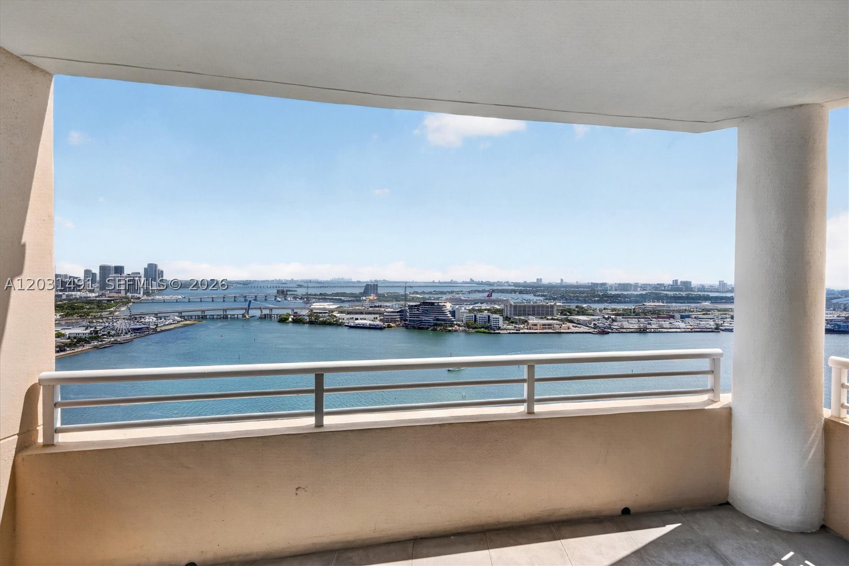 848 Brickell Key Dr 3402 Property Photo 62