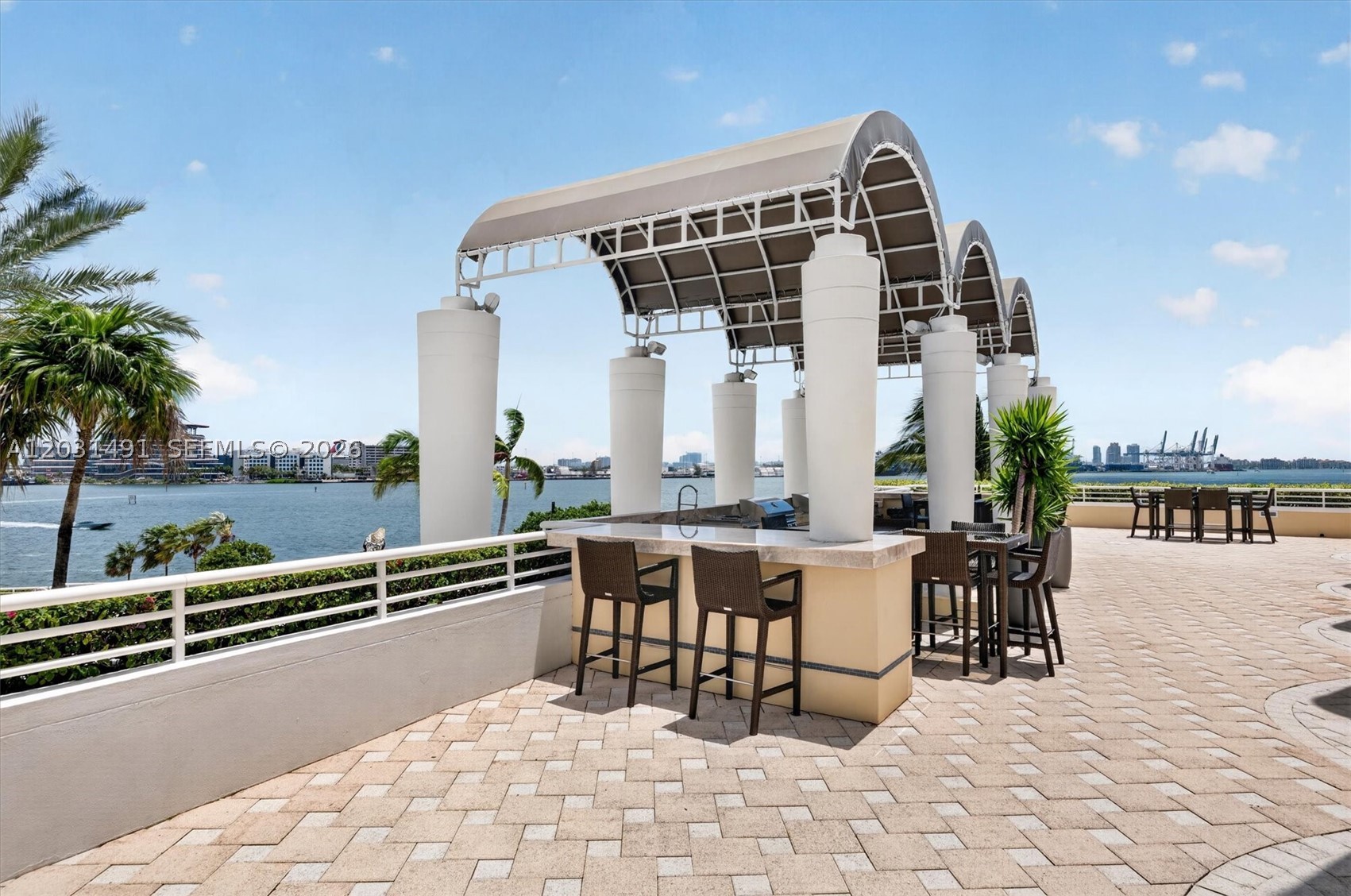 848 Brickell Key Dr 3402 Property Photo 72