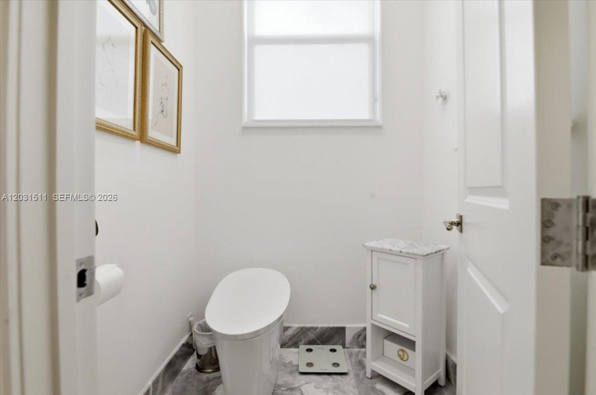 12160 Nw 18th St Property Photo 45