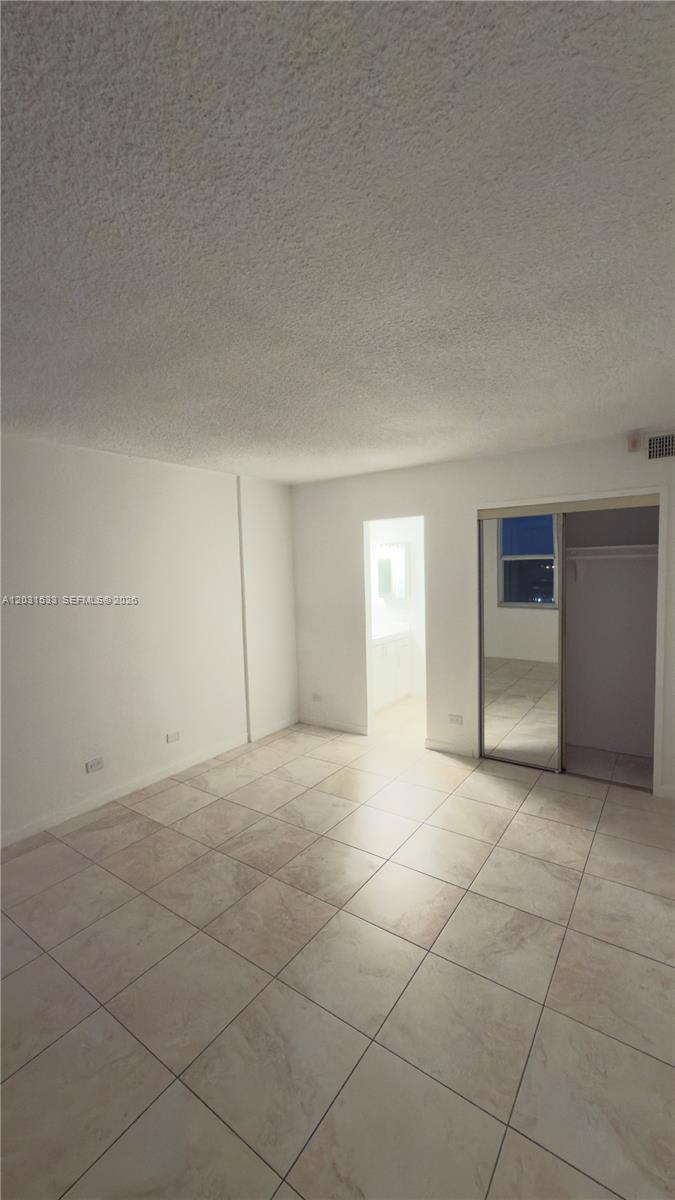 3660 Ne 166th St 805 Property Photo 13