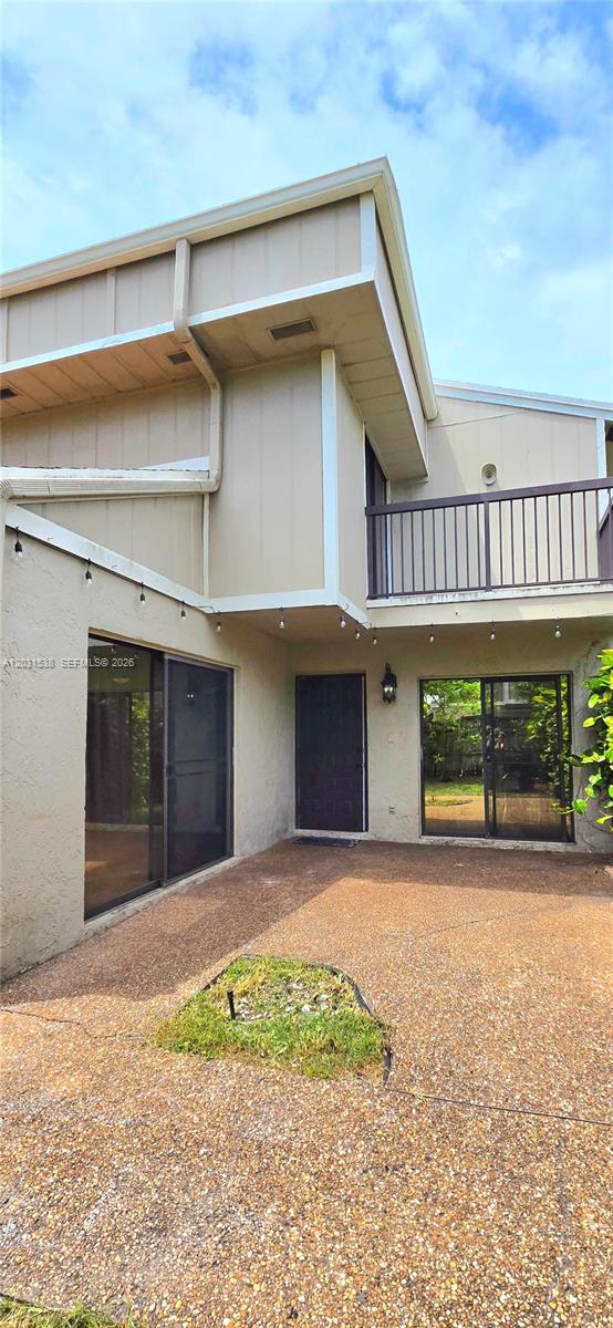 608 Commodore Dr Property Photo 26