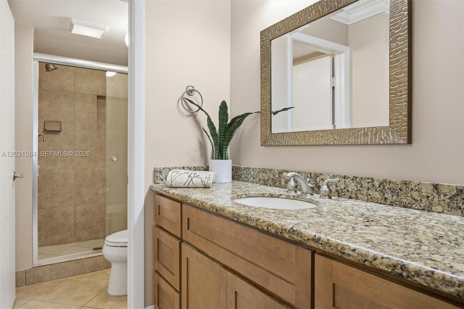 2379 Sw 15th St 107 Property Photo 11