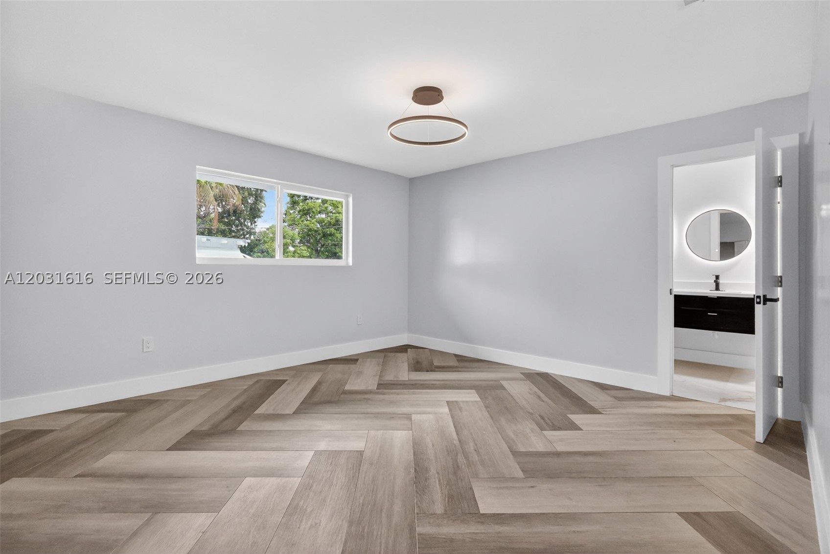 1695 Ne 160th St Property Photo 16