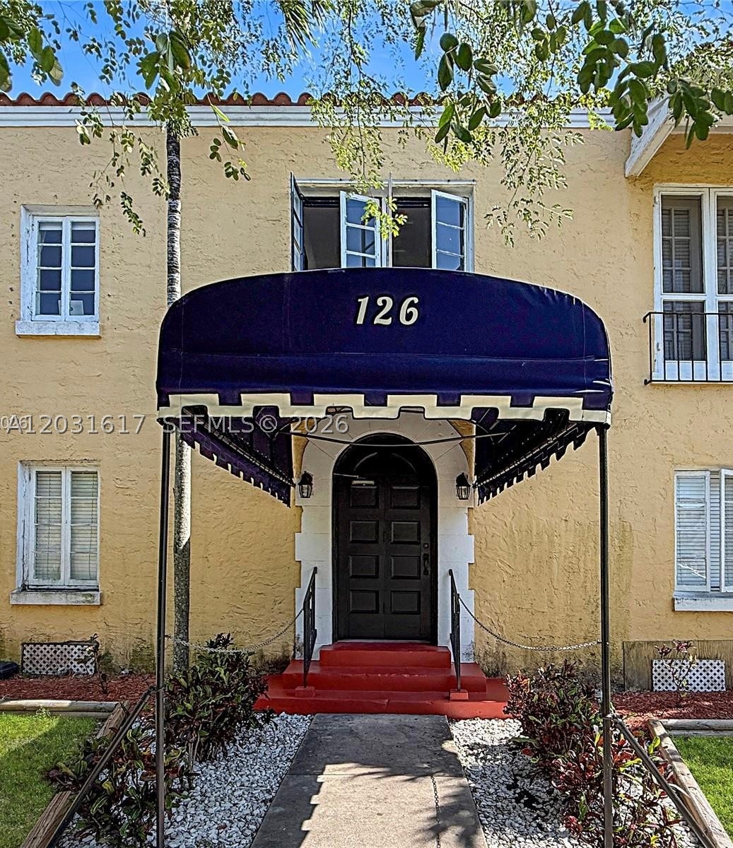 126 Mendoza Ave 2A Property Photo 1