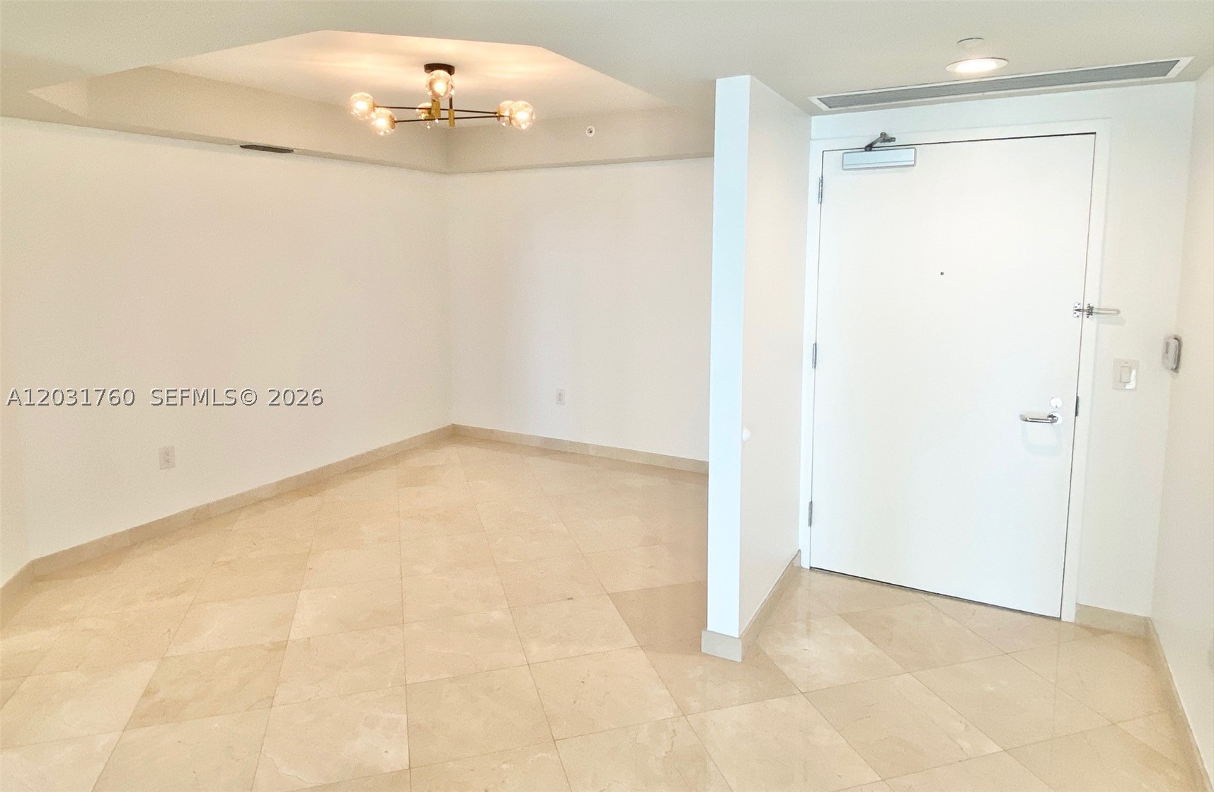 16400 Collins Ave 542 Property Photo 10