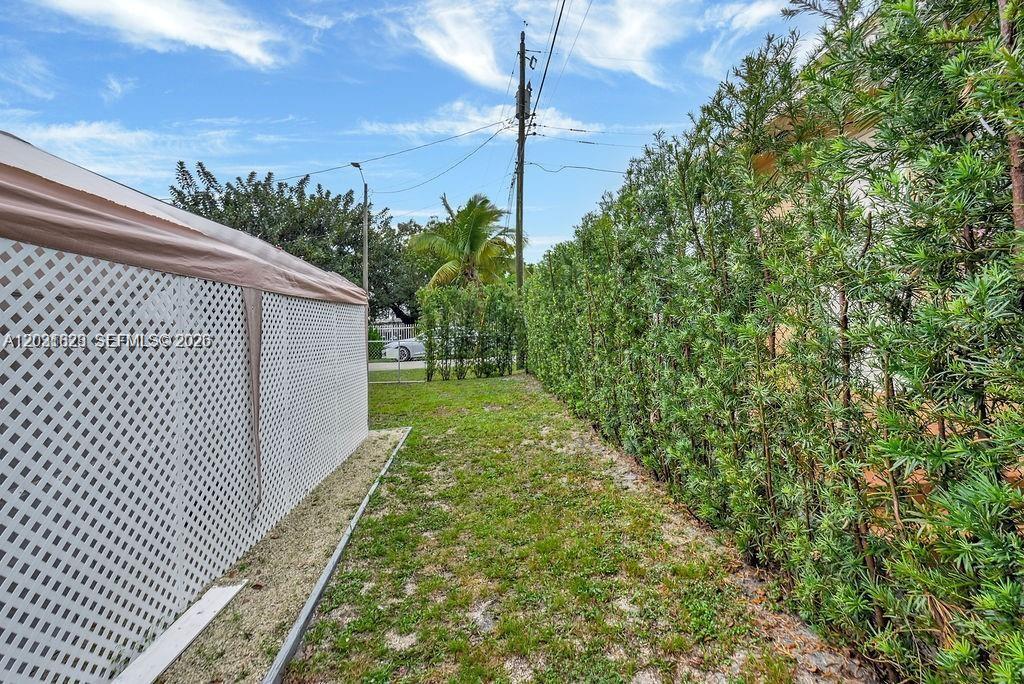 600 Nw 34th Ave Property Photo 30