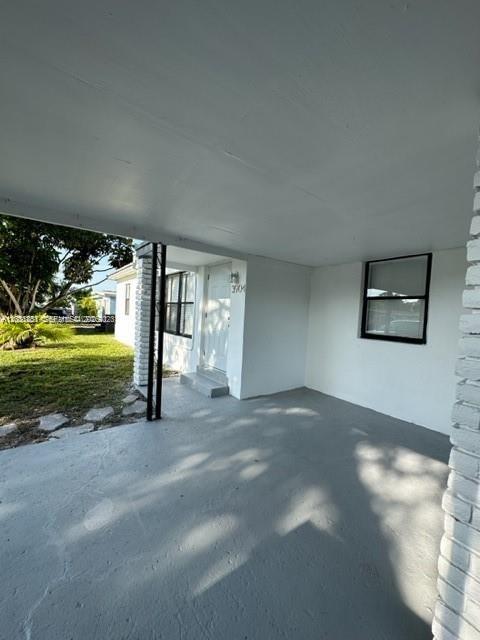 3904 Sw 58th Ave Property Photo 2