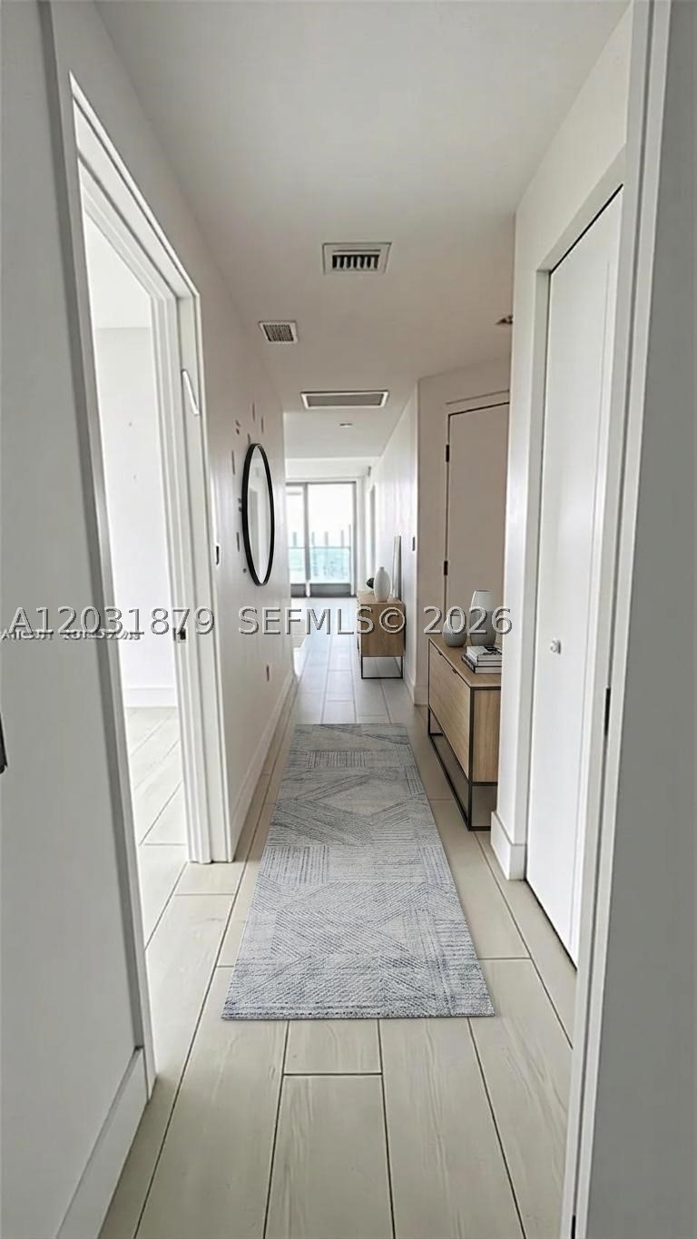 16385 Biscayne Blvd 1615 Property Photo 6