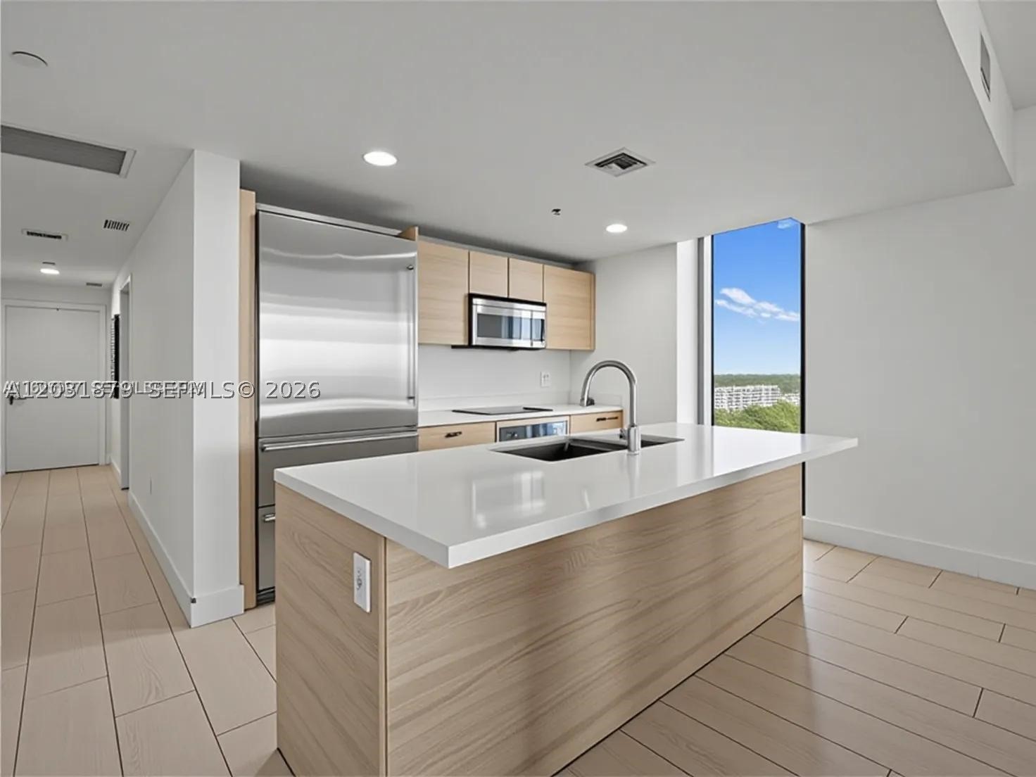 16385 Biscayne Blvd 1615 Property Photo 10