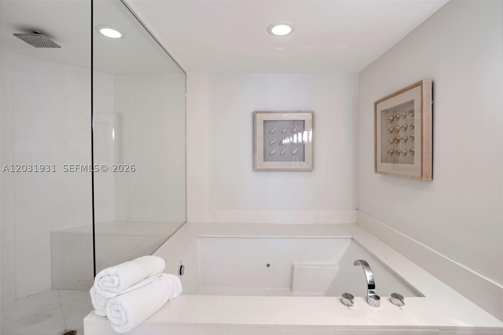 2711 S Ocean Dr 2803 Property Photo 27