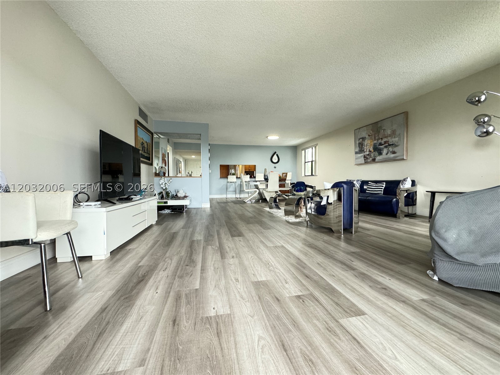 16051 Blatt Blvd 401 Property Photo 5